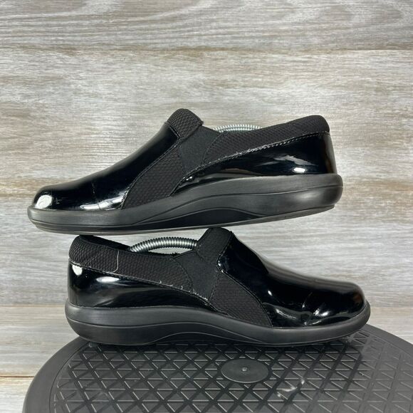 Alegria Duette by PG Lite Black Patent, Slip Resistant Slip on Clogs Size 7 - Picture 7 of 9